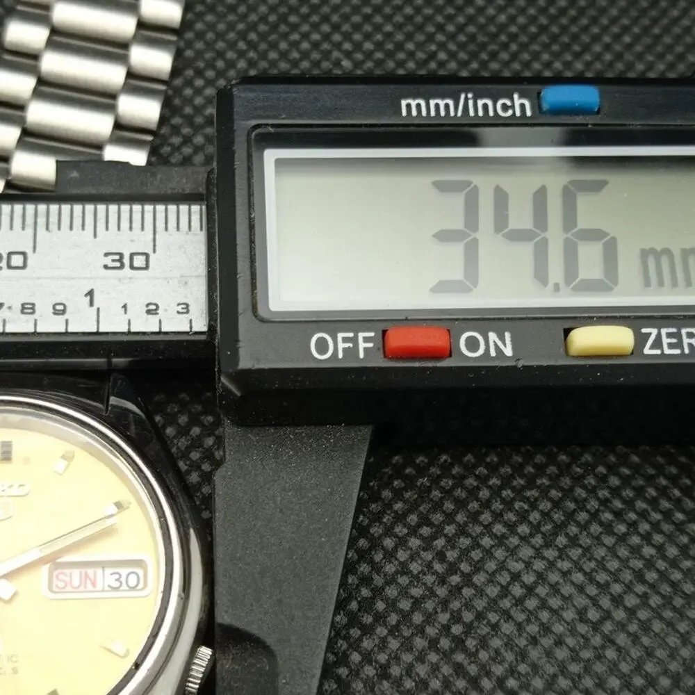 Vintage 1996 Seiko Automatic Mens Silver Watch W/daydate & Gold accents - Picture 7 of 8